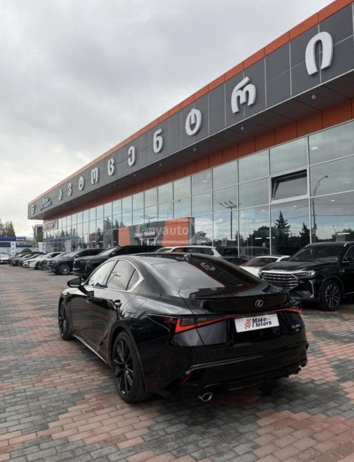 Lexus IS 300 2023 — миниатюра 4