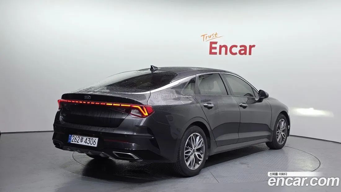 Kia Optima - фото 2