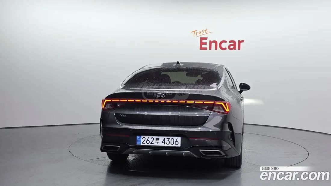 Kia Optima - фото 4