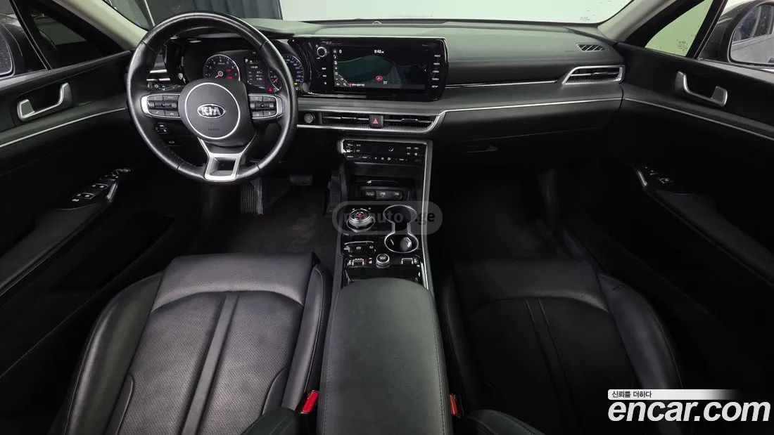 Kia Optima - фото 7