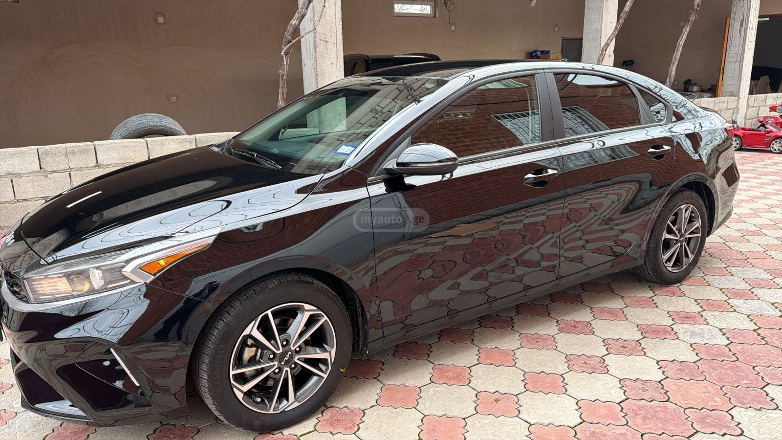 Kia Forte - фото 2