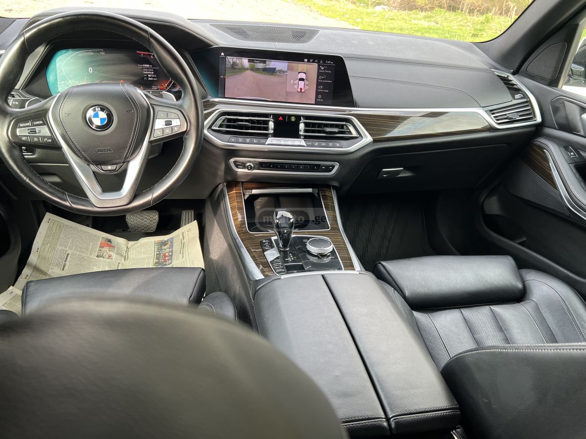 BMW X5 - фото 10