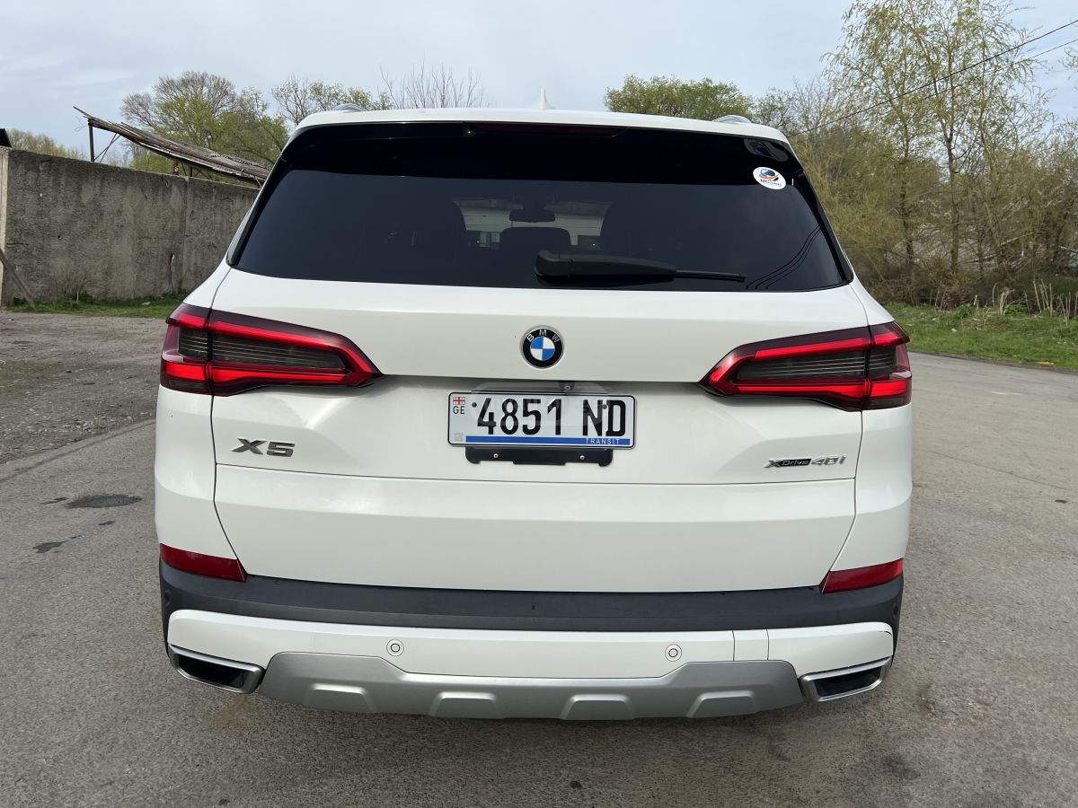 BMW X5 - фото 5
