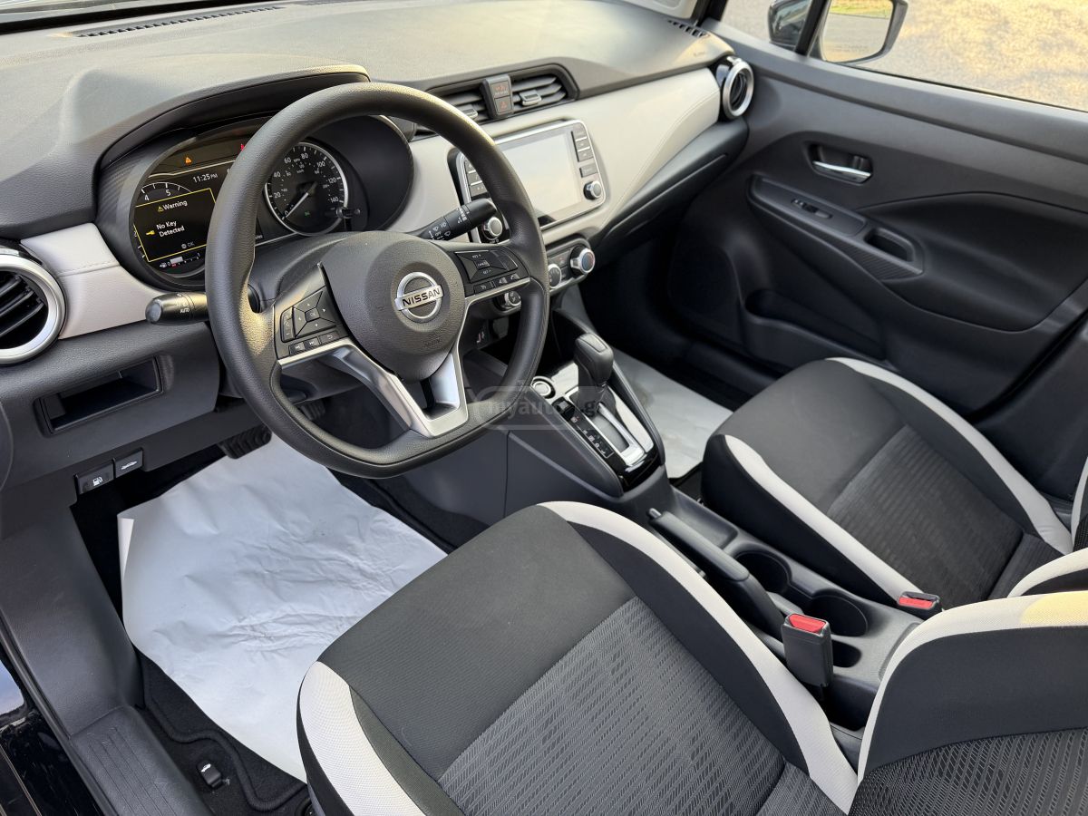 Nissan Versa - фото 7