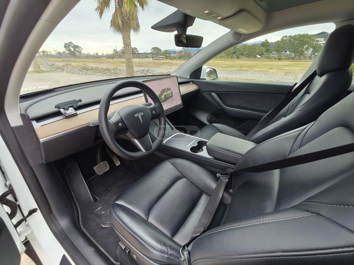 Tesla Dual motor long range — миниатюра 12