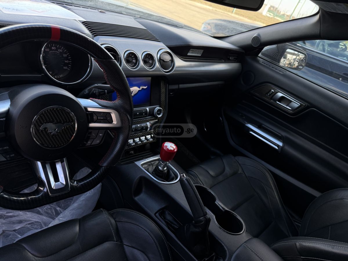 Ford Mustang - фото 11