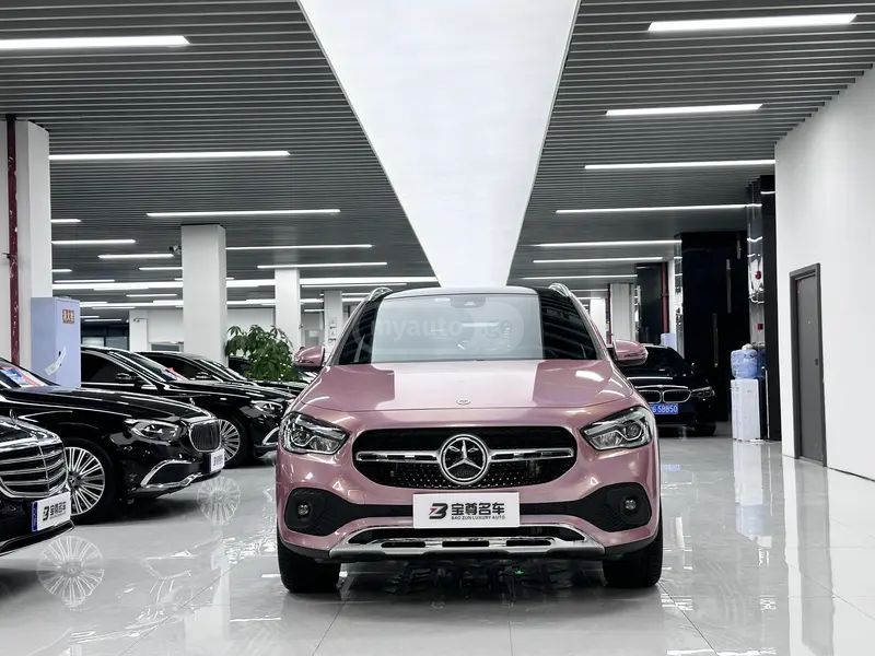 Mercedes-Benz GLA 45 AMG 2023 — миниатюра 2