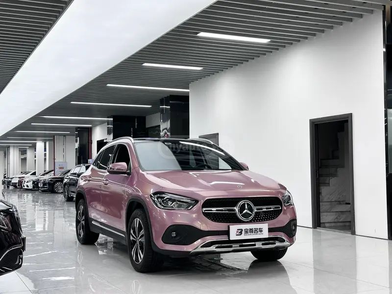 Mercedes-Benz GLA 45 AMG 2023 — миниатюра 3