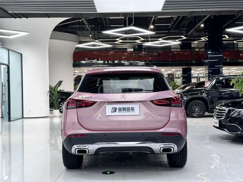 Mercedes-Benz GLA 45 AMG 2023 — миниатюра 5