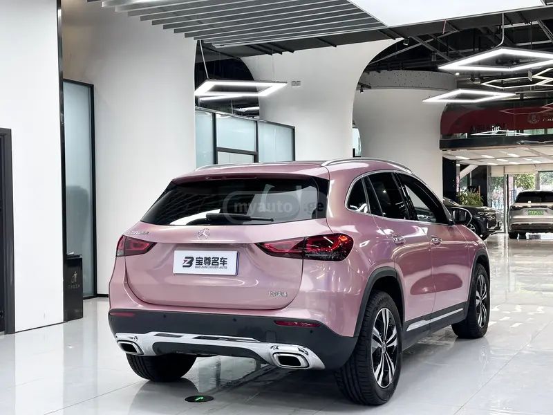 Mercedes-Benz GLA 45 AMG 2023 — миниатюра 6