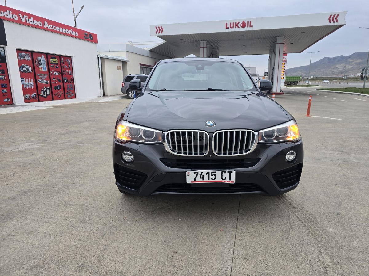BMW X3 - фото 2