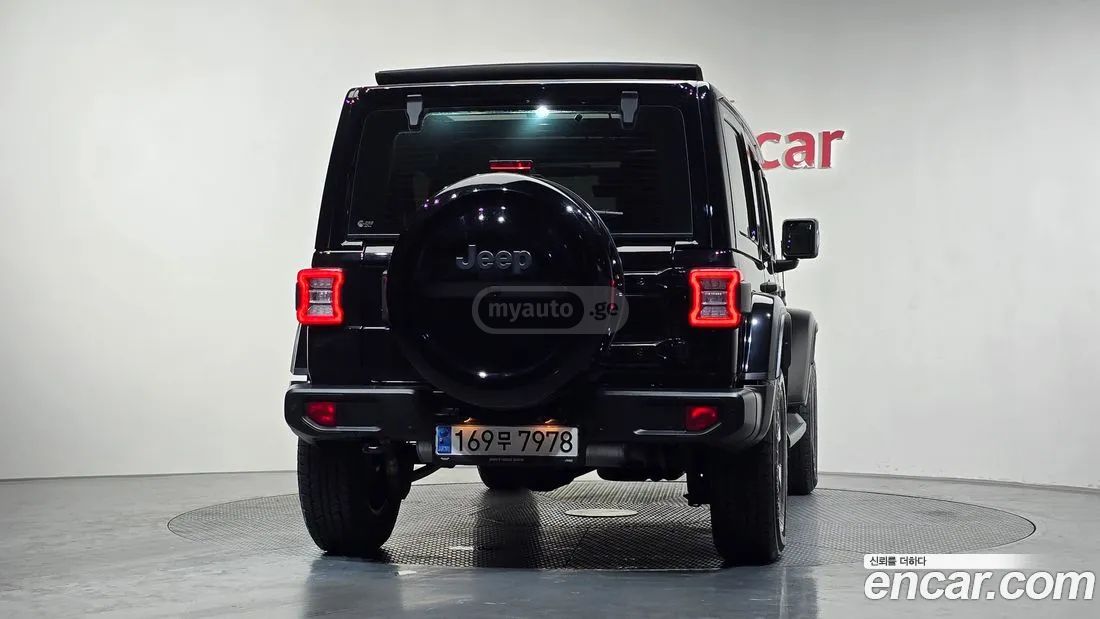 Jeep Wrangler - фото 4