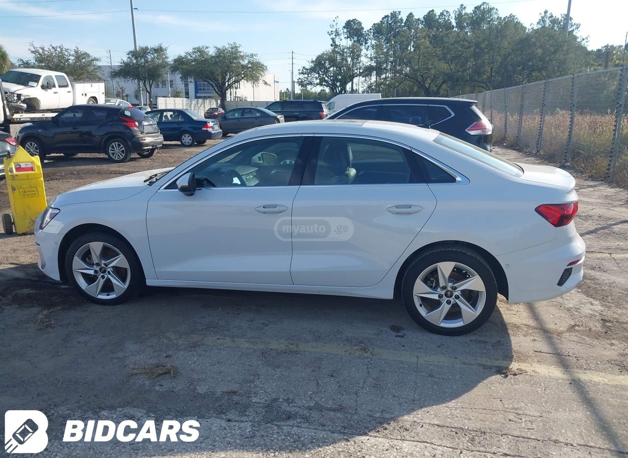 Audi 40 Premium 4dr All Wheel Drive — миниатюра 12