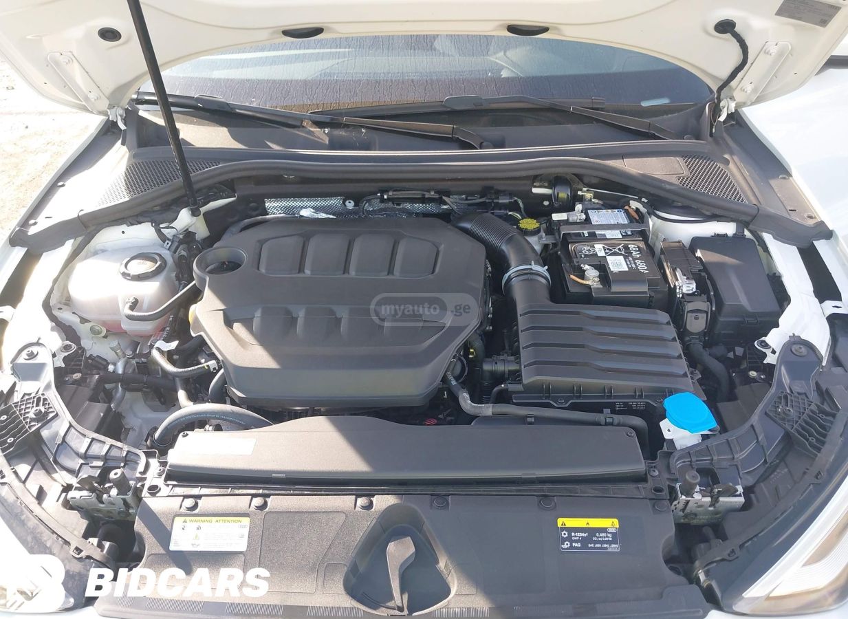 Audi 40 Premium 4dr All Wheel Drive — миниатюра 9