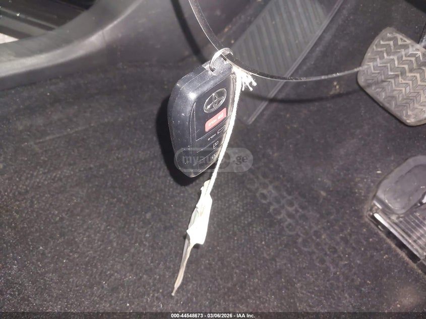 Toyota Crown 2024 — миниатюра 10