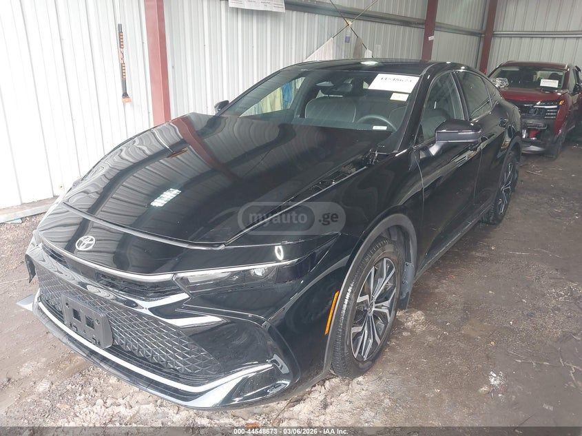 Toyota Crown 2024 — миниатюра 2