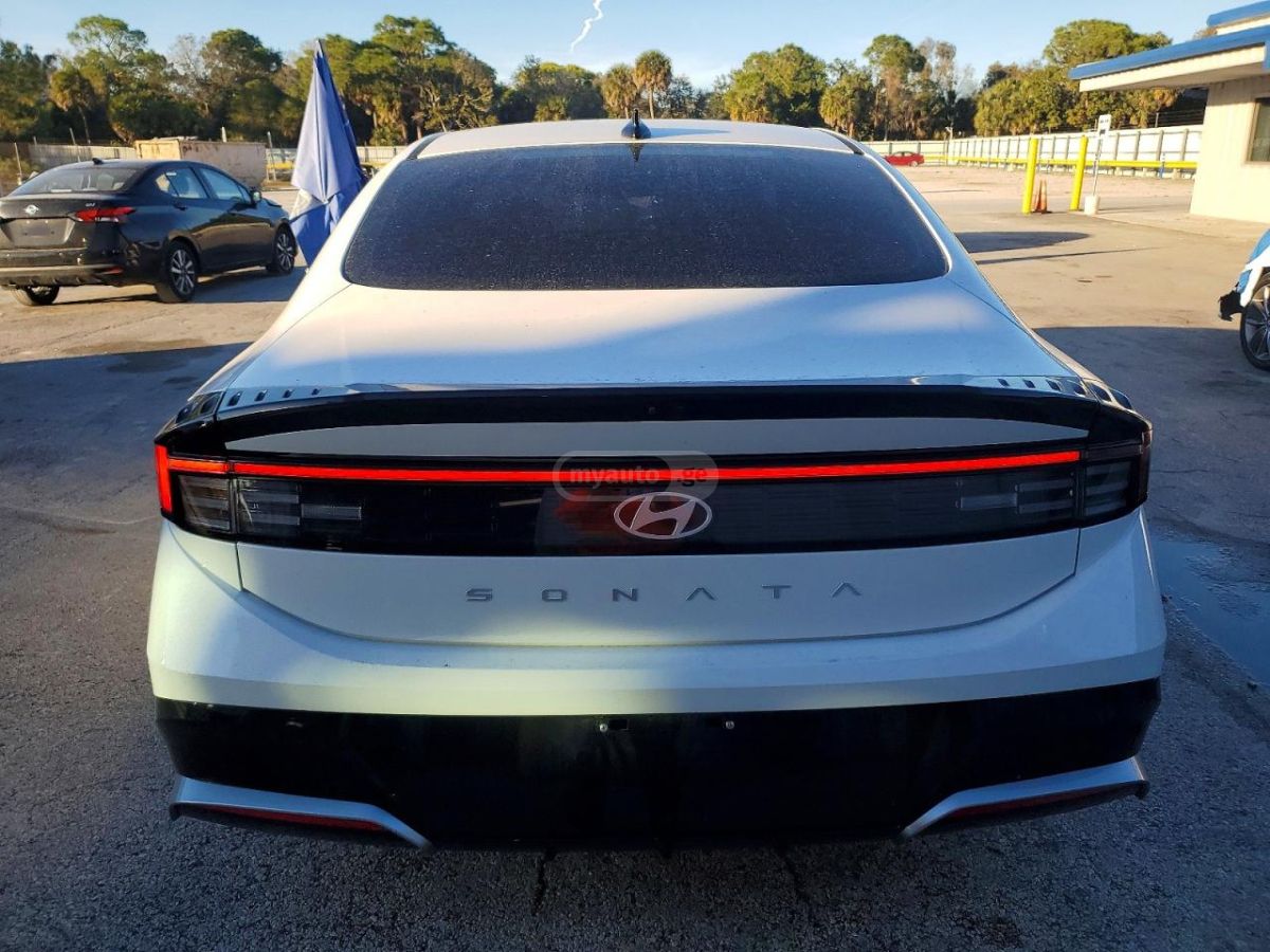 Hyundai Sonata 2025 — миниатюра 6