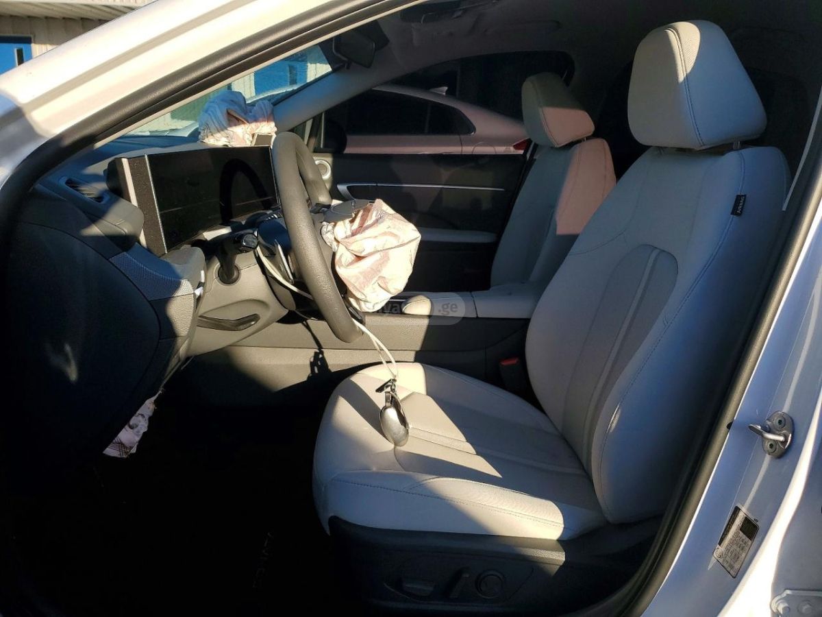 Hyundai Sonata 2025 — миниатюра 7