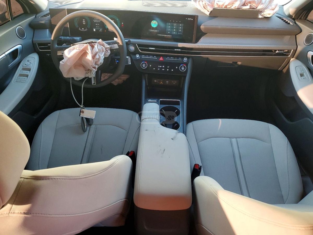 Hyundai Sonata 2025 — миниатюра 8