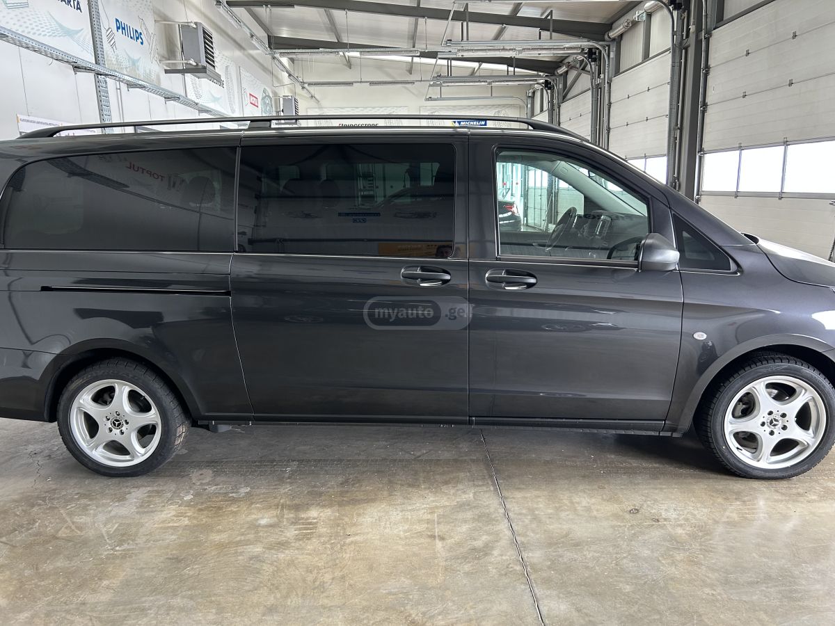 Mercedes-Benz Vito Tourer 2022 — миниатюра 13