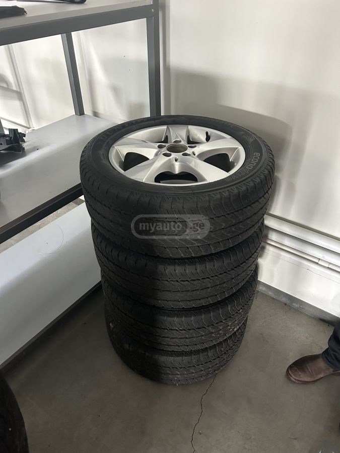 Mercedes-Benz Vito Tourer 2022 — миниатюра 14