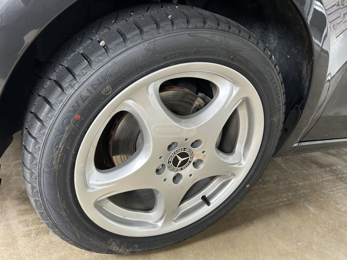 Mercedes-Benz Vito Tourer 2022 — миниатюра 5