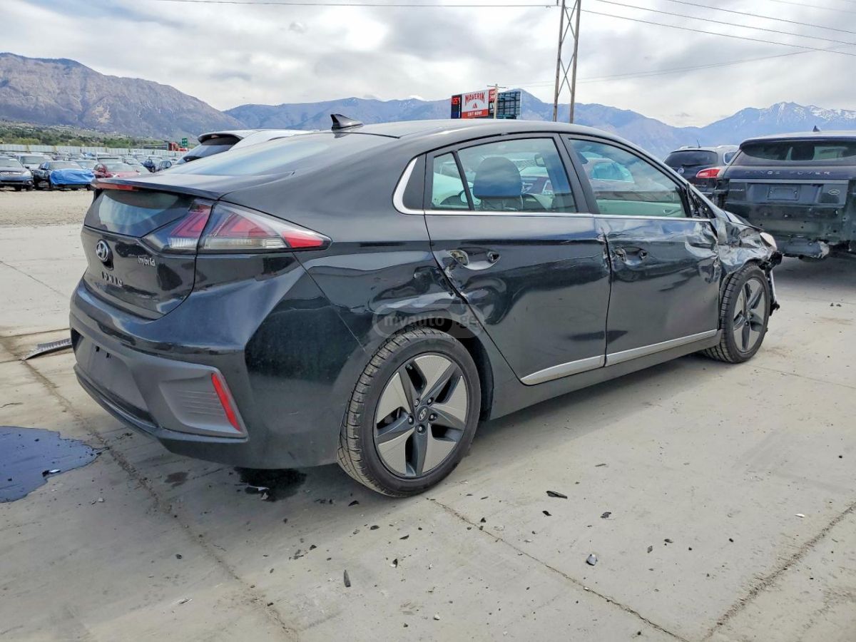 Hyundai Ioniq - фото 3