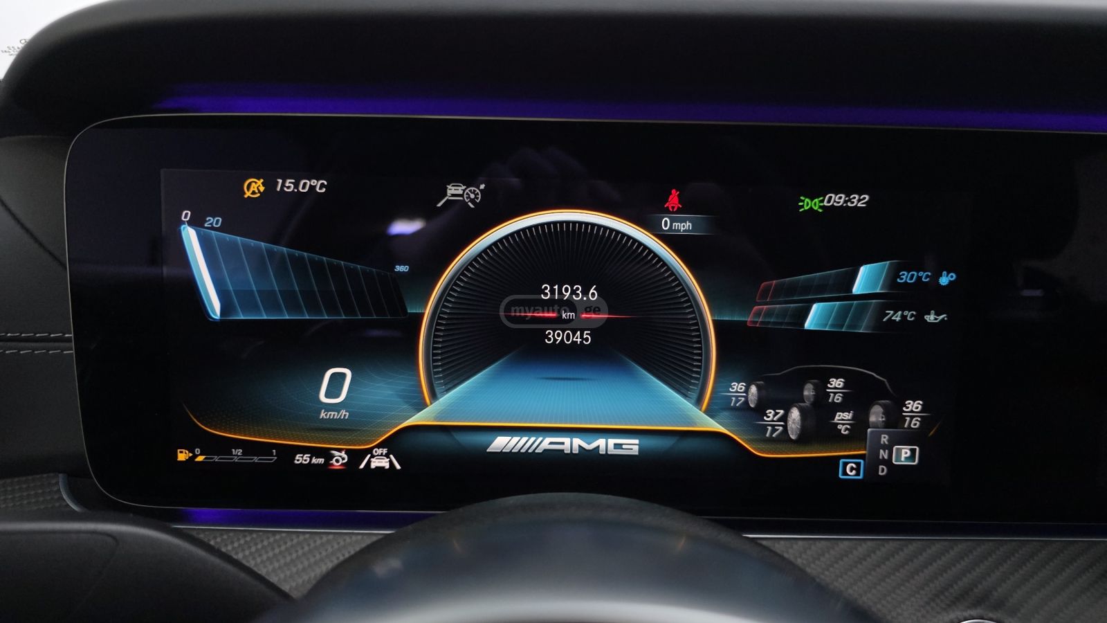 Mercedes-Benz AMG GT 63 - фото 11