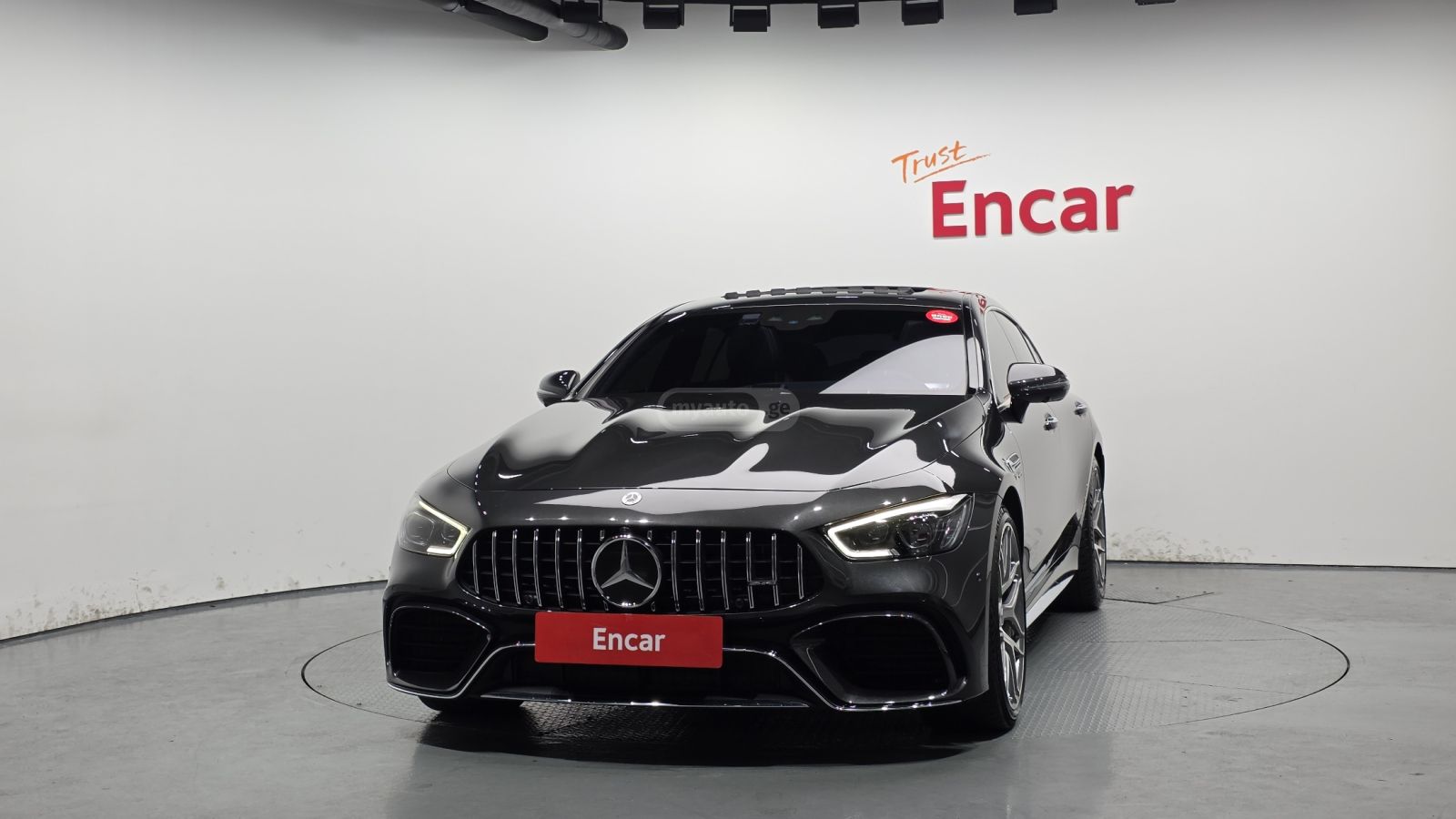 Mercedes-Benz AMG GT 63 - фото 3