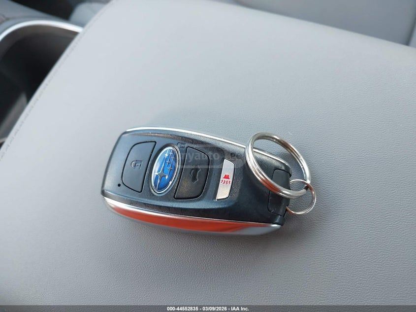 Subaru Legacy 2025 — миниатюра 10