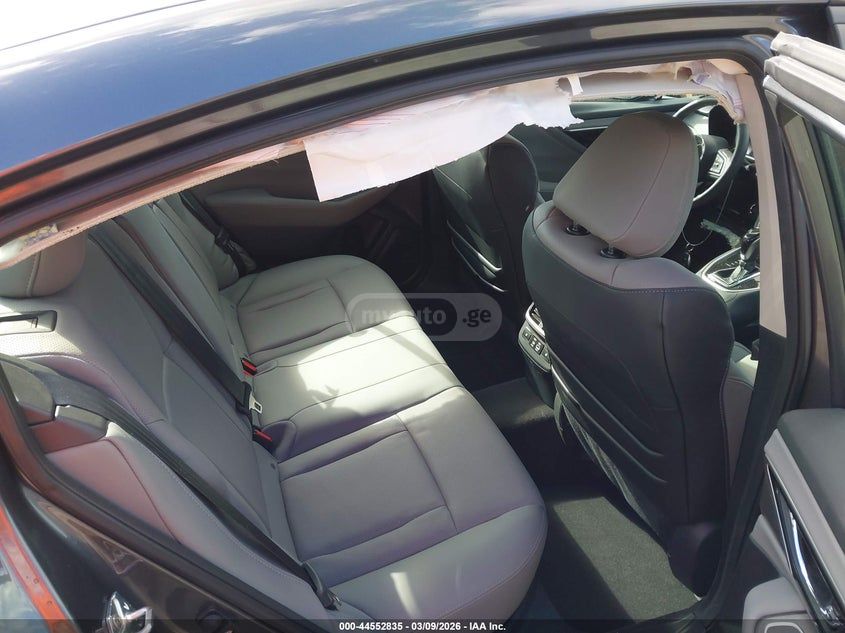 Subaru Legacy 2025 — миниатюра 8