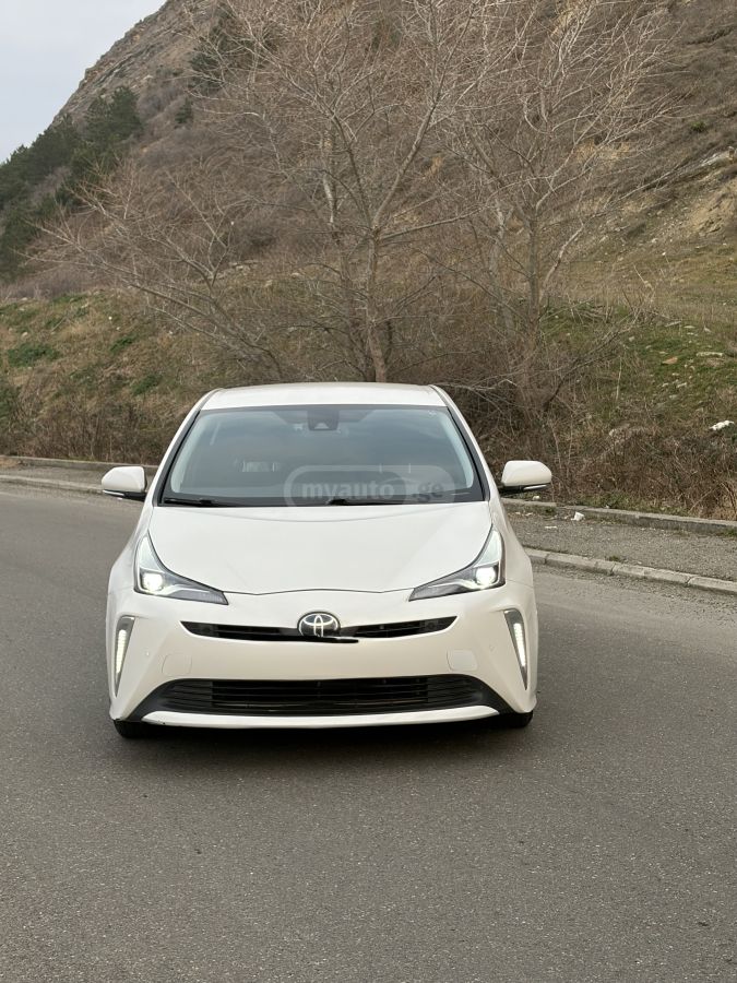 Toyota Prius - фото 7