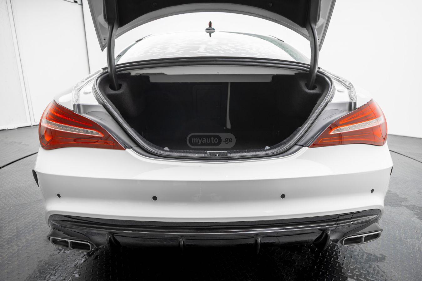 Mercedes-Benz CLA 250 - фото 10