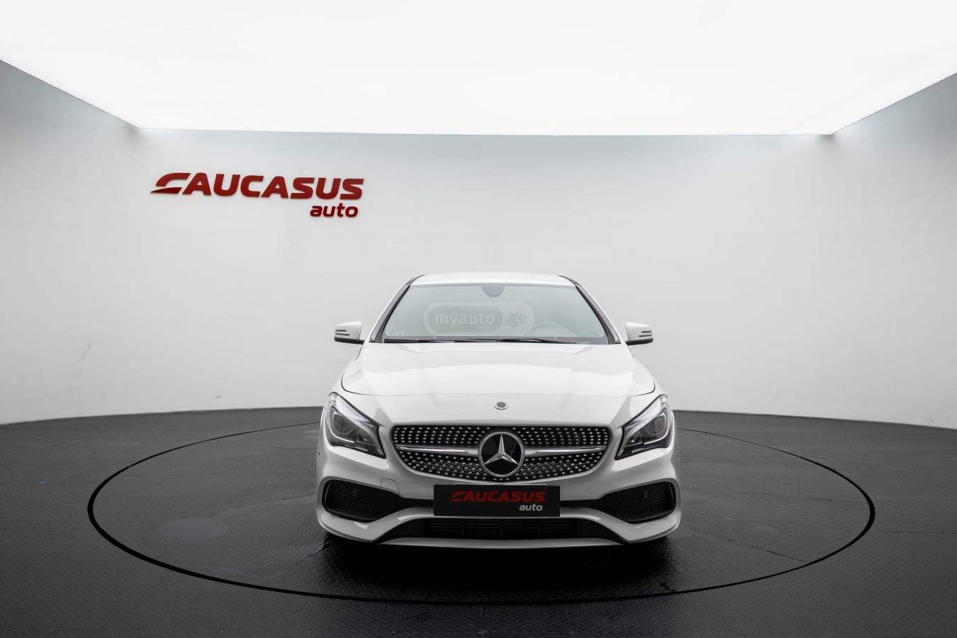 Mercedes-Benz CLA 250 - фото 2