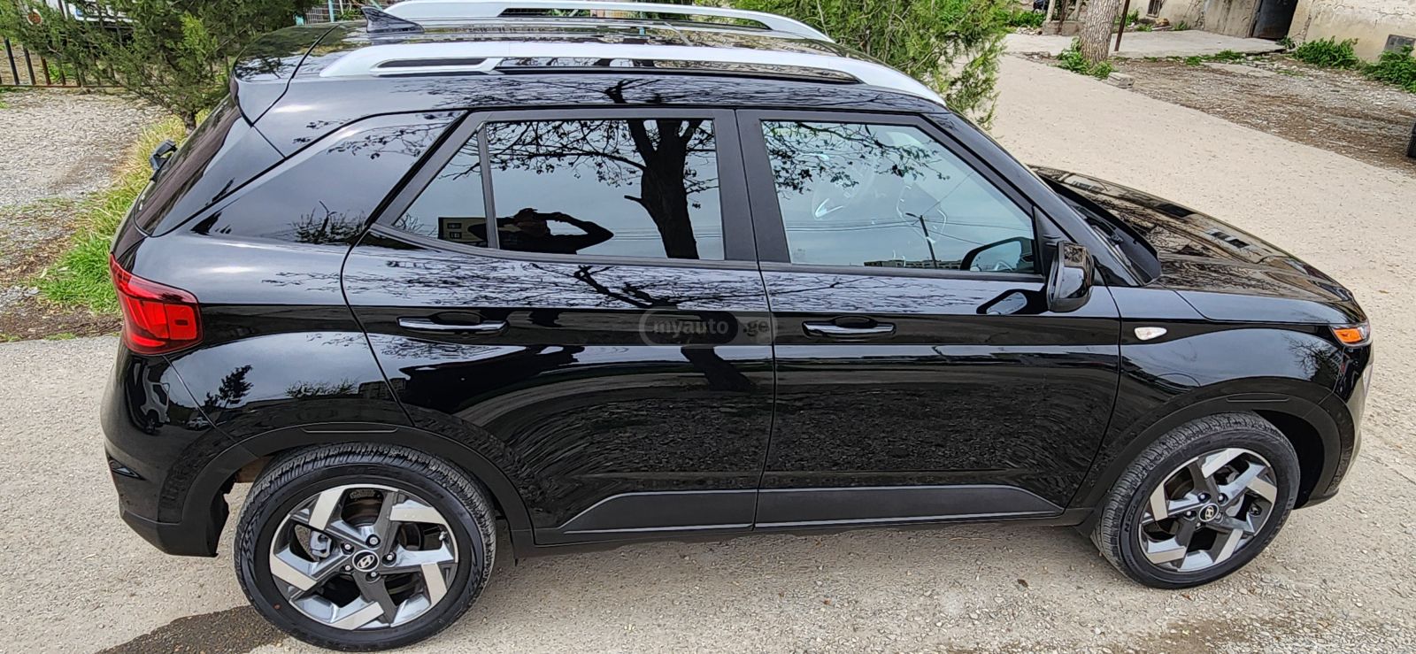 Hyundai venue - фото 14