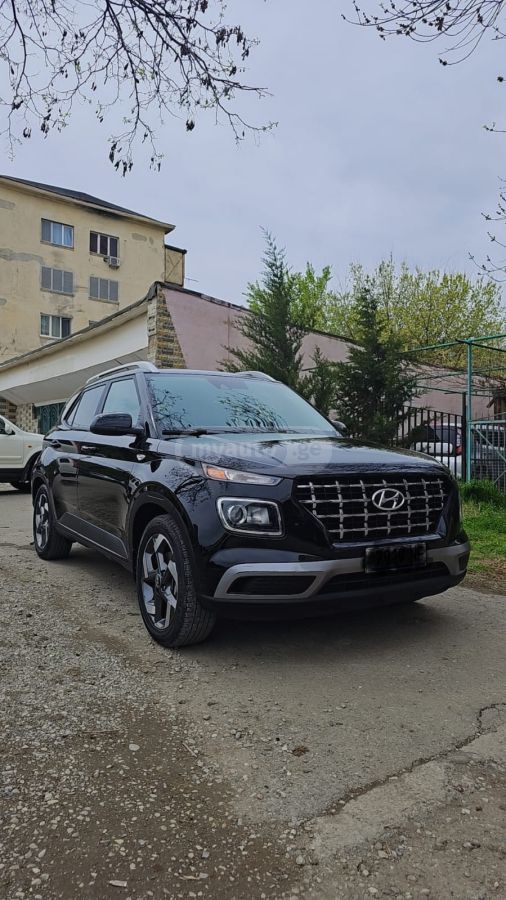 Hyundai venue - фото 4