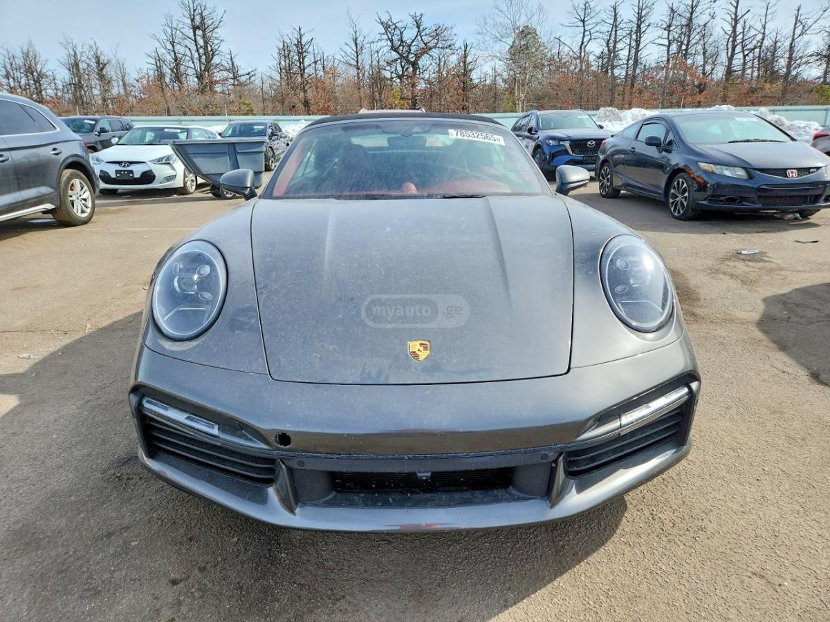 Porsche 911 - фото 5