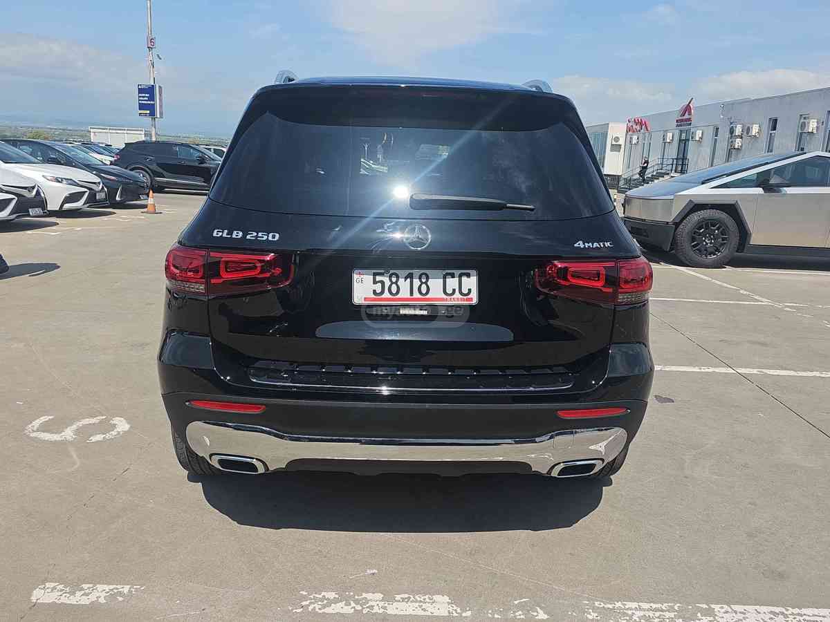Mercedes-Benz GLB 250 2021 — миниатюра 8
