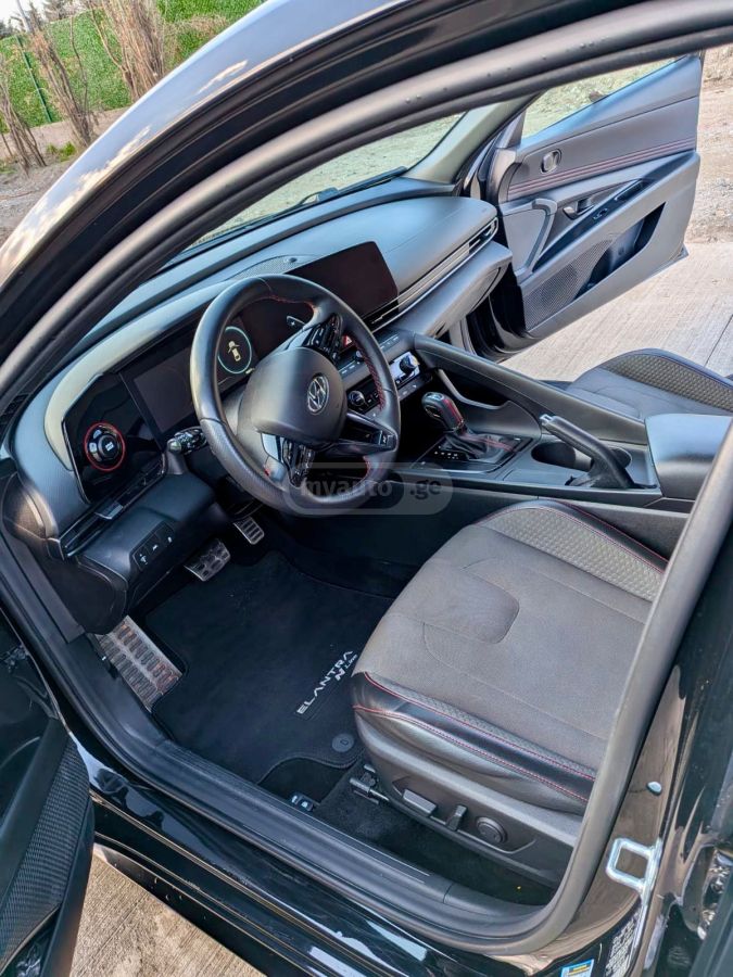 Hyundai Elantra - фото 7