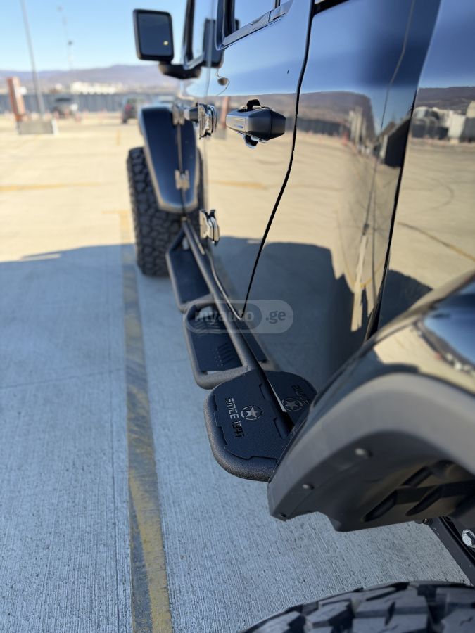 Jeep Gladiator - фото 3