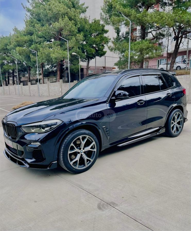 BMW X5 - фото 7