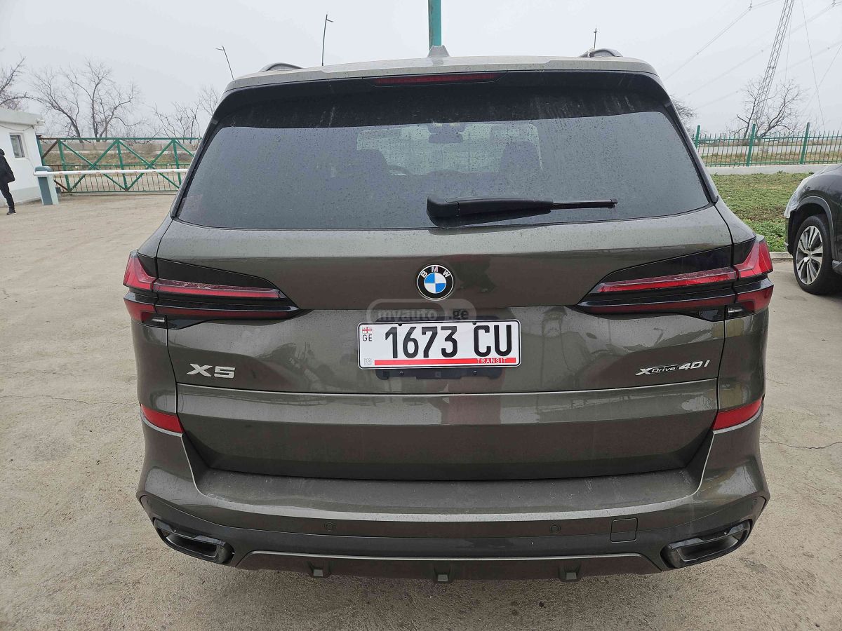 BMW  — миниатюра 4