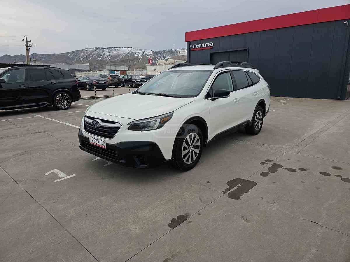 Subaru Outback - фото 1