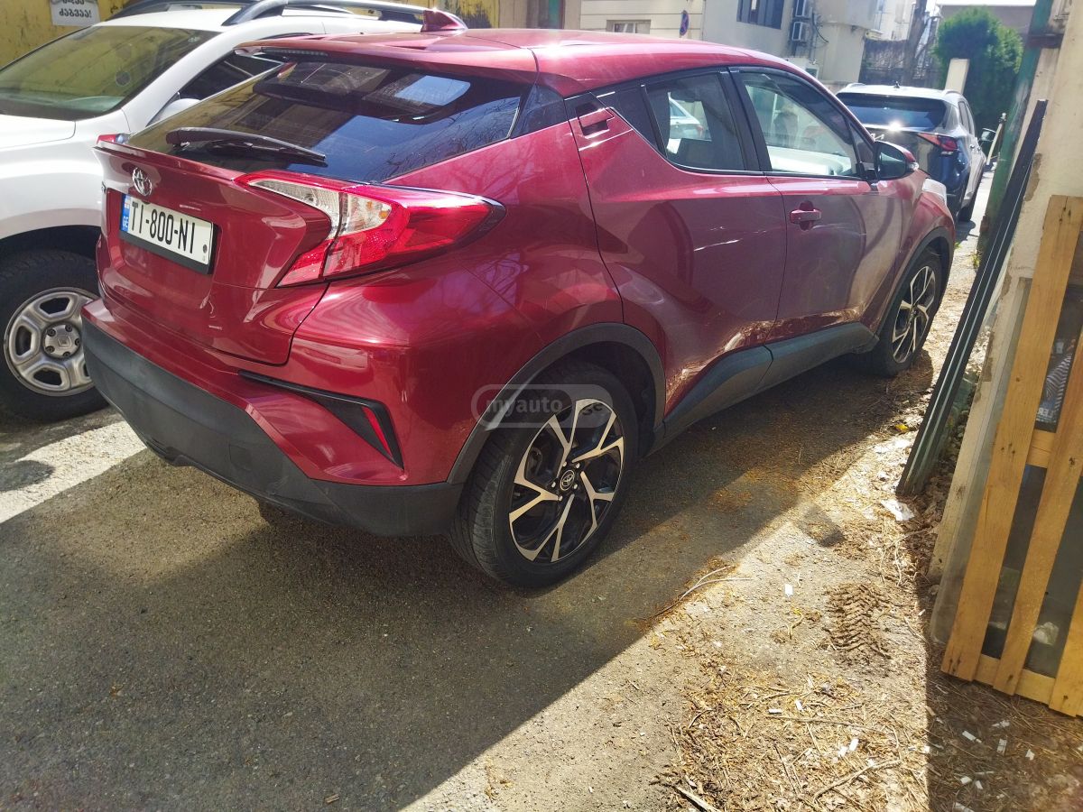 Toyota CHR - фото 2