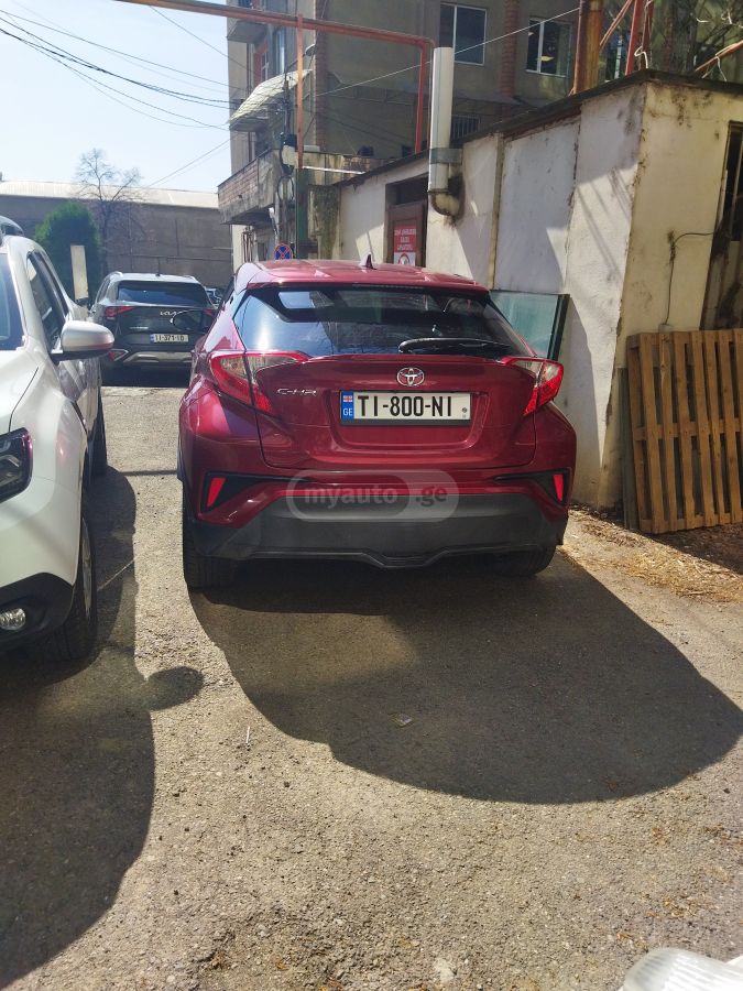 Toyota CHR - фото 7