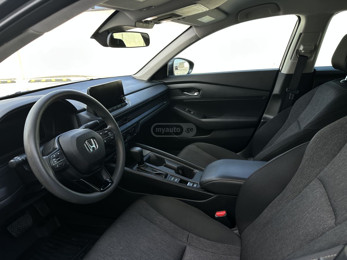 Honda Accord - фото 7