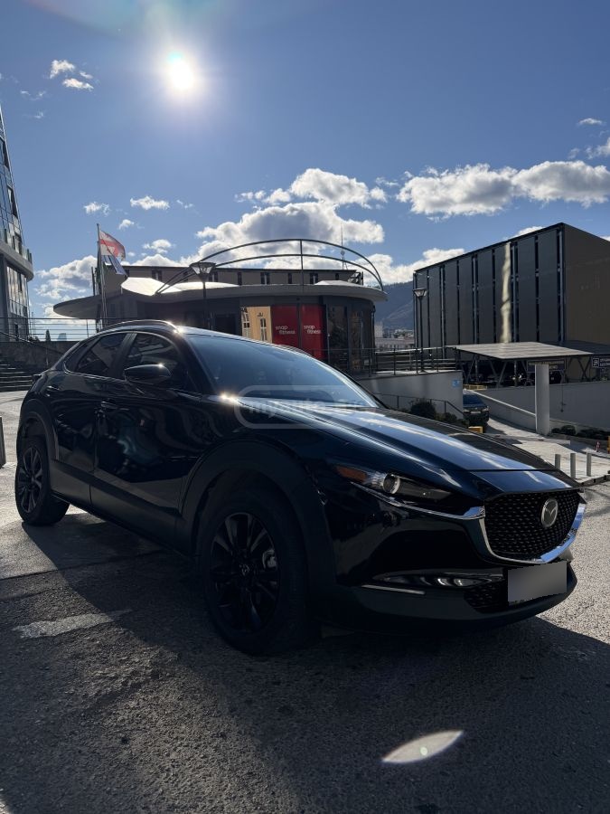 Mazda CX-30 - фото 1