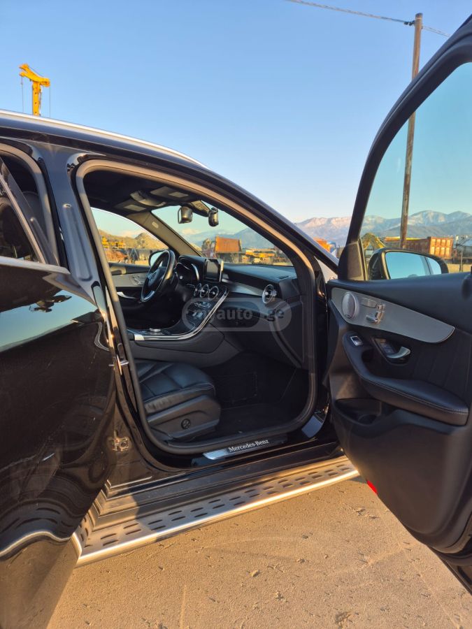 Mercedes-Benz GLC 300 - фото 6