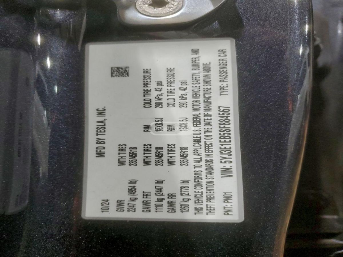 Tesla Model 3 2025 — миниатюра 11