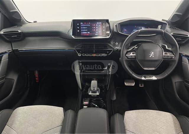 Peugeot 208 - фото 6